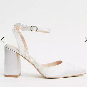 Block Heeled Shoes in Ivory Satin - Bridal